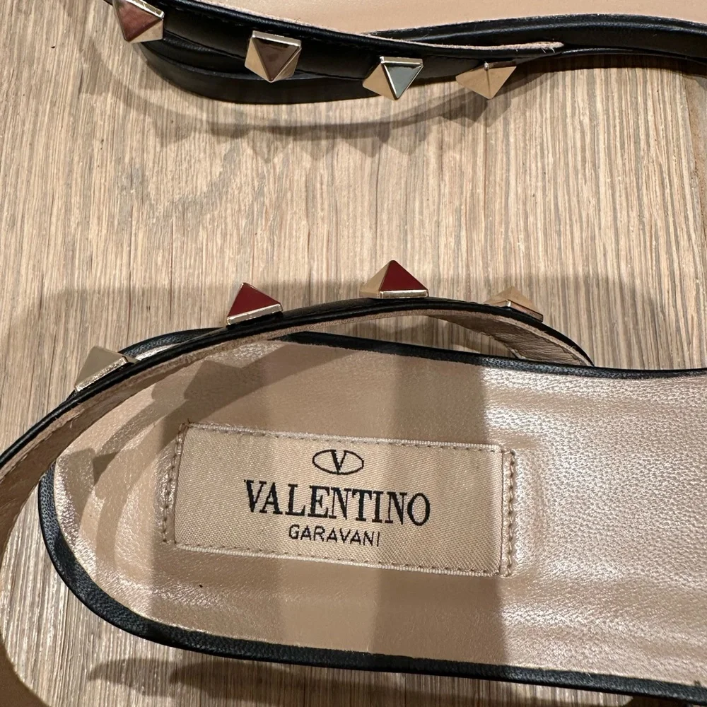 Valentino Ballerina Rockstud Black Point Toe Flats - Picture 12 of 14